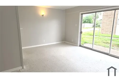 4316 Gollihar Rd #3 Photo 1