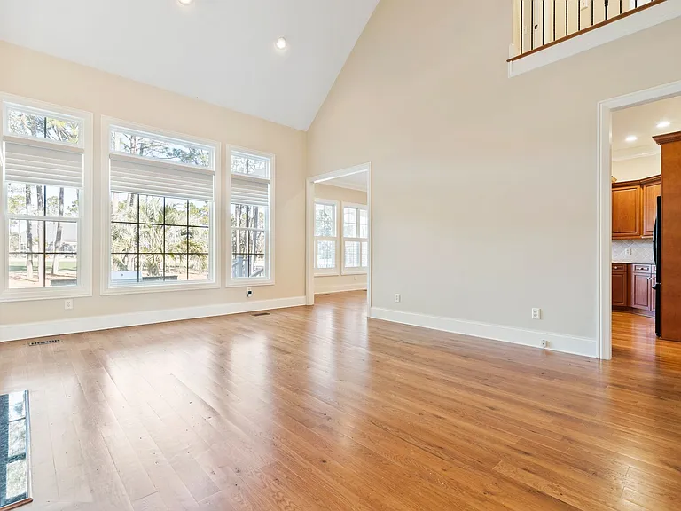 2686 Medina Ct — Photo 34