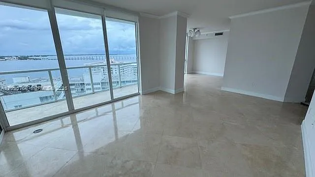 The Emerald At Brickell C — Photo 3