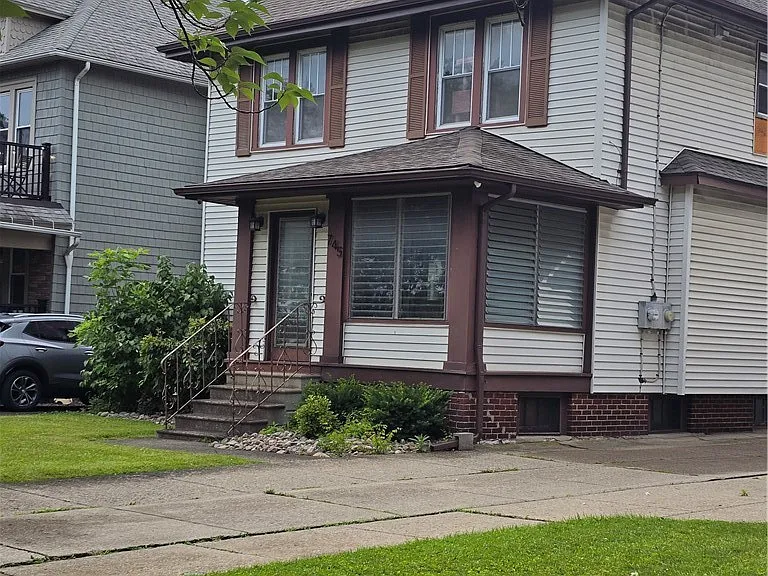 745 Crescent Ave #1 — Photo 2