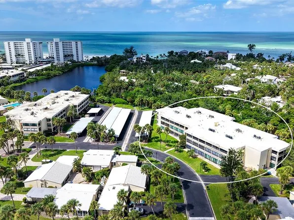 225 Hourglass Way #106, Sunset Sarasota, FL 34242