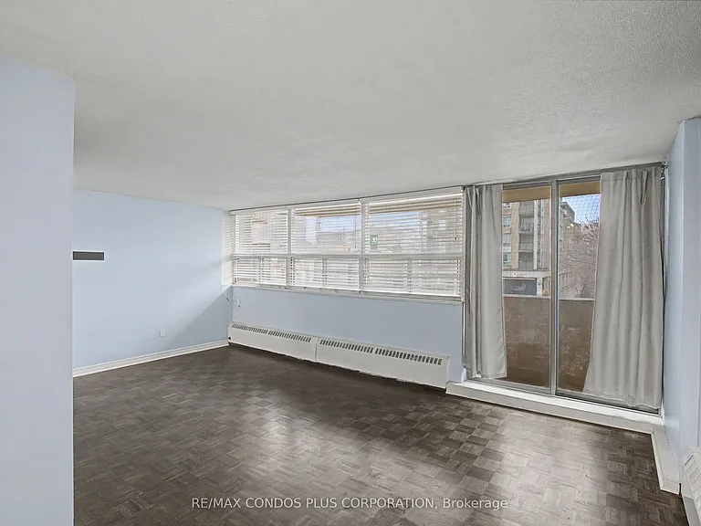 5949 Yonge St #208 — Photo 8