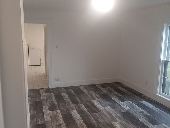 5th image of 516 Steuben Rd