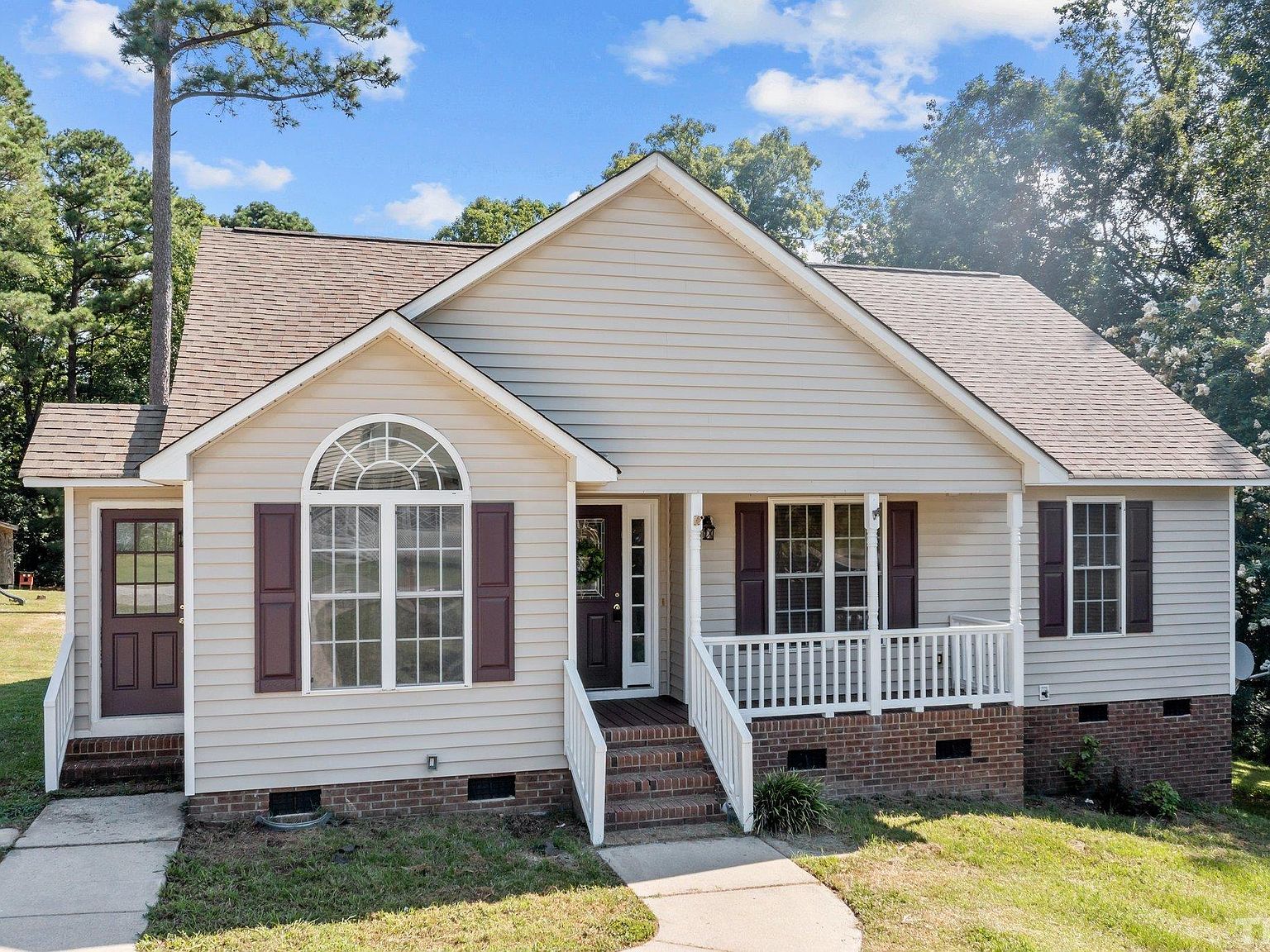 302 Laurel Dr, Smithfield, NC 27577 Zillow