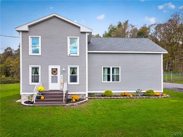 9455 Main St, Holland Patent, NY 13354