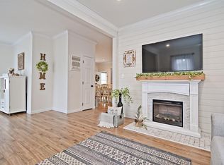 199 Smith St, Fall River, MA 02721