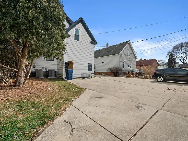 217 N 63rd St #A — Photo 13