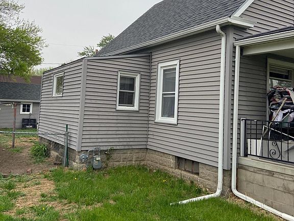 3rd image of 3100 Avenue G