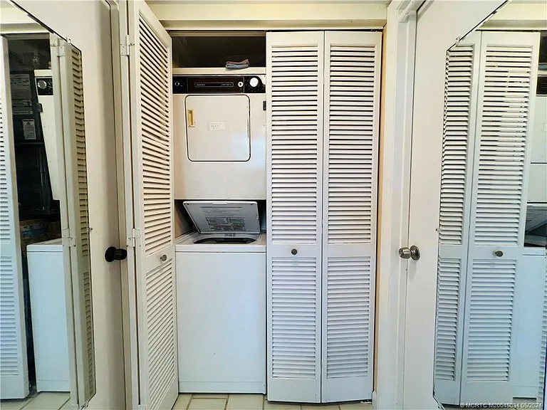 7430 S Ocean Dr — Photo 40