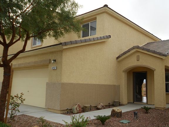 4th image of 8257 Celina Hills St