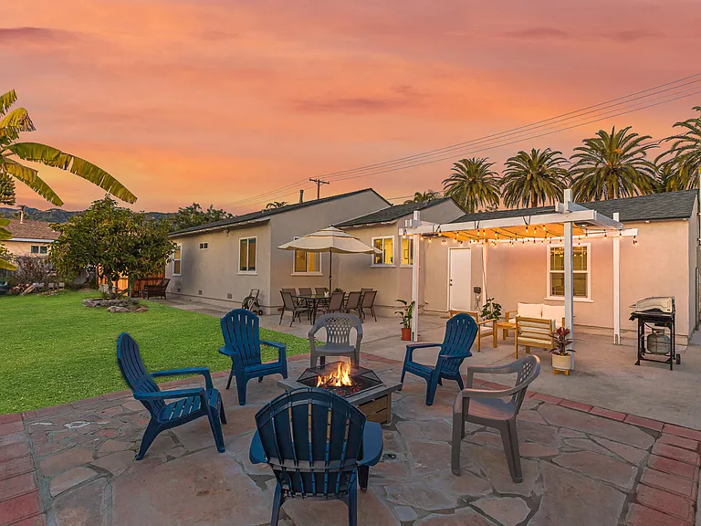 533 N Cerritos Ave — Photo 66