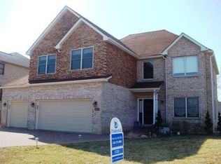 1225 W 16th St, Villa Park, IL 60181