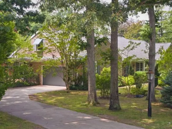 100 Kingsbridge Rd, Rehoboth Beach, DE 19971