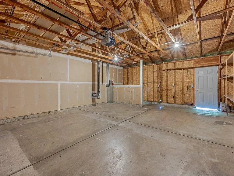 1179 W Cardinal Ave — Photo 17