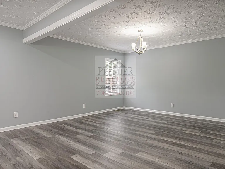 5724 Sanford Ave — Photo 7