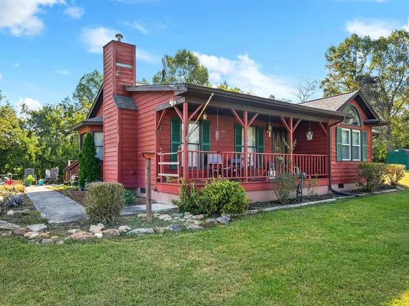 1060 Mount Pleasant Rd, Shawsville, VA 24162