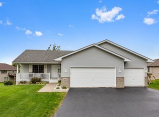 1617 Helen St, Buffalo, MN 55313