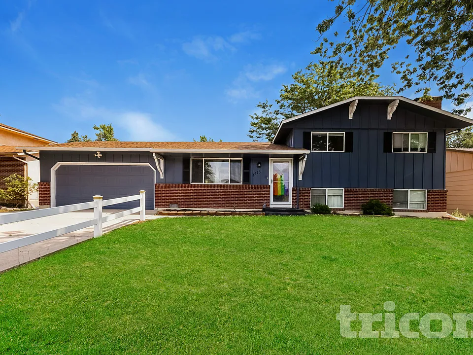 4615 El Camino Dr
