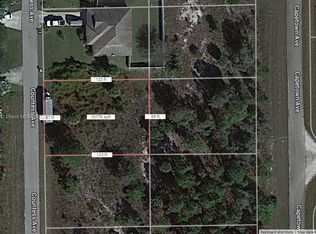 911 Countess Ave, Lehigh Acres, FL 33974