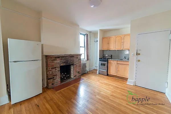 Rented by Bapple | media 13
