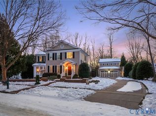 2813 Live Oak Ln, Midlothian, VA 23113