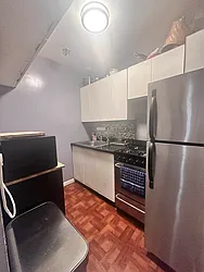 Rented by Aimee Grodanz, LREB