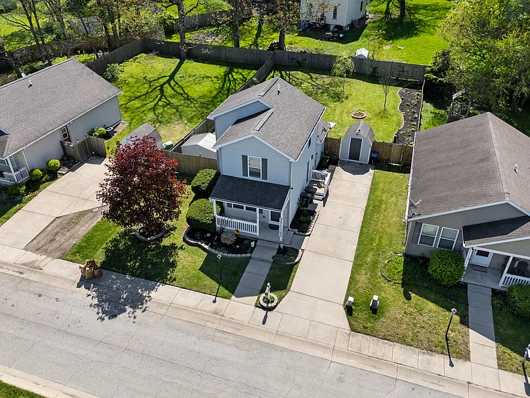 1113 Weaver Ct — Photo 27