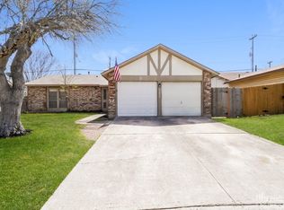 11053 White Sands St, Live Oak, TX 78233