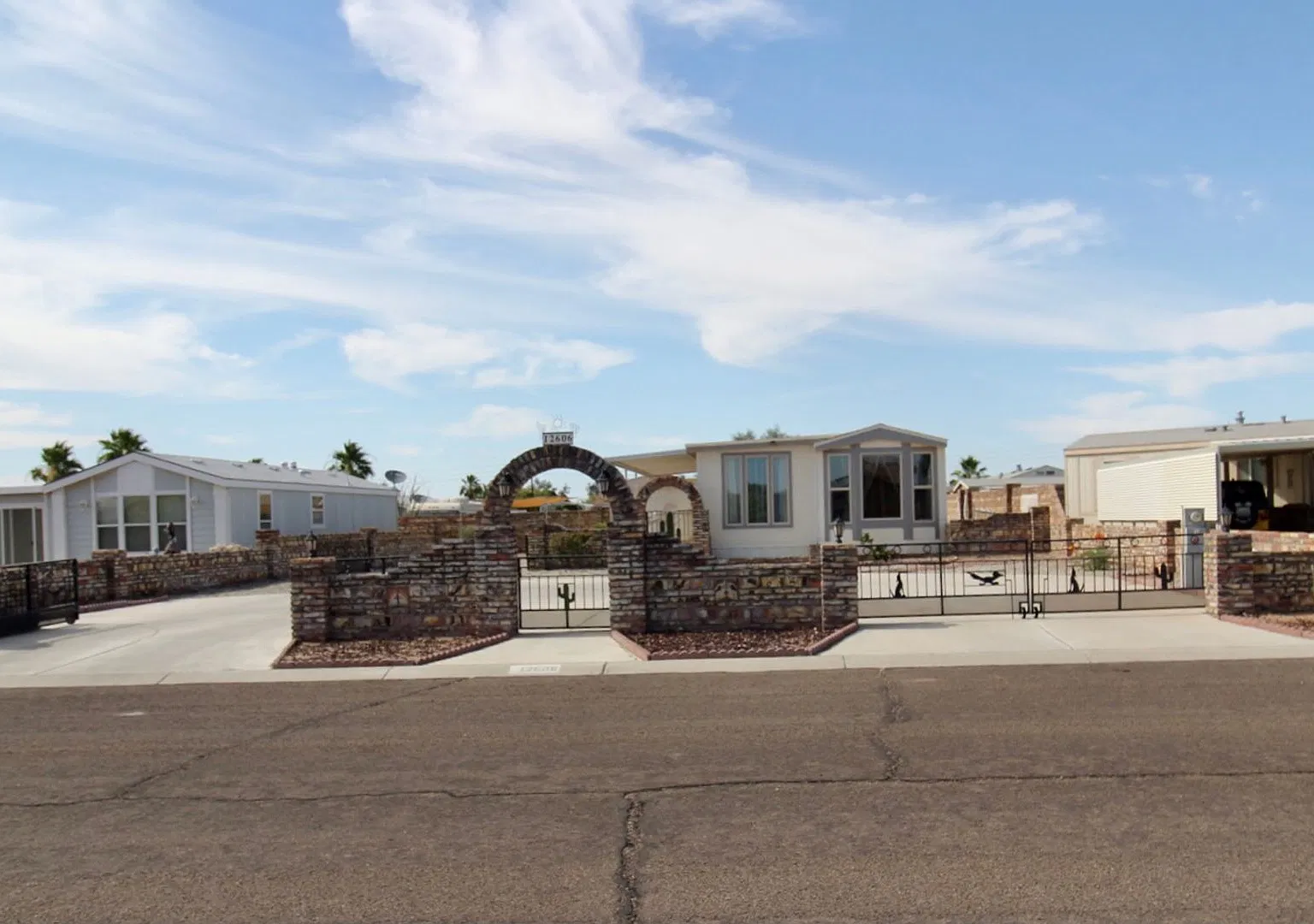 12606 E 45th St RV Access — Photo 2