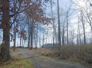 727 Ewing Rd, Cochranville, PA 19330