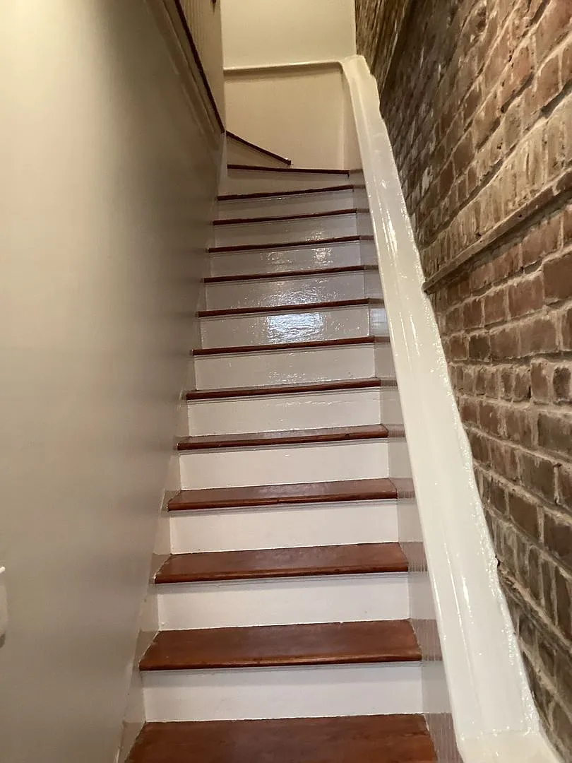 Move in Ready Duplex Close to Forsyth Park — Photo 3