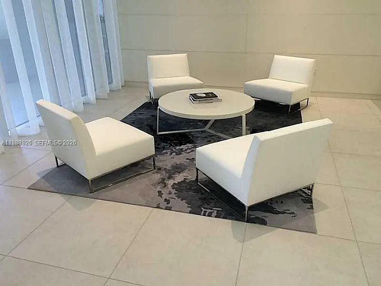 4250 Biscayne Blvd #1414 — Photo 22
