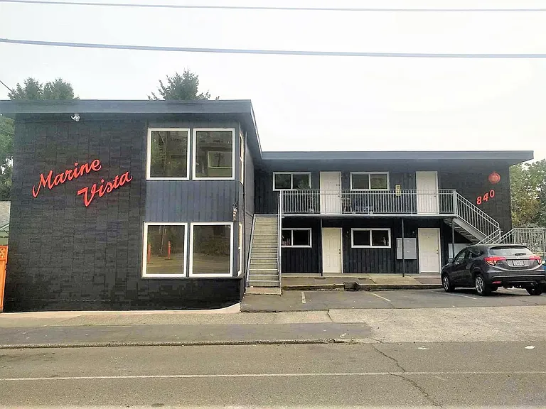 Marine Vista — Photo 25