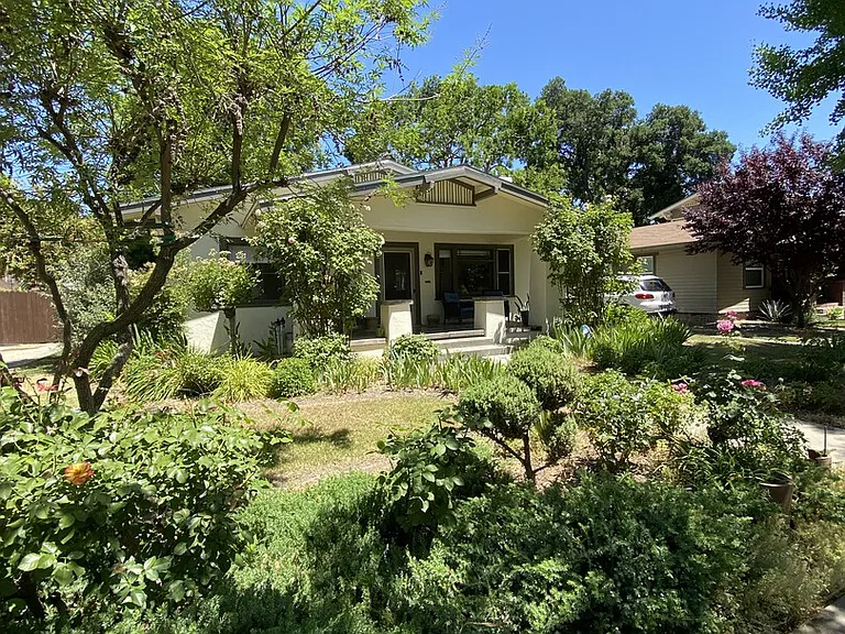 E Weldon Ave — Photo 4