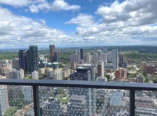 11 Wellesley St W #5101, Toronto, ON M4Y 0G4
