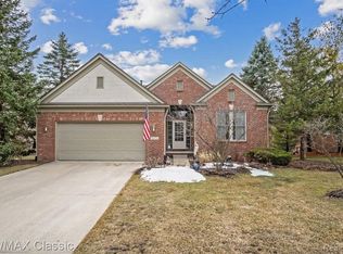 10726 Pinehurst Rd, Plymouth, MI 48170