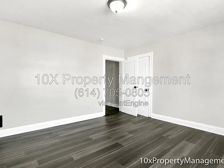 1505 Duxberry Ave — Photo 16