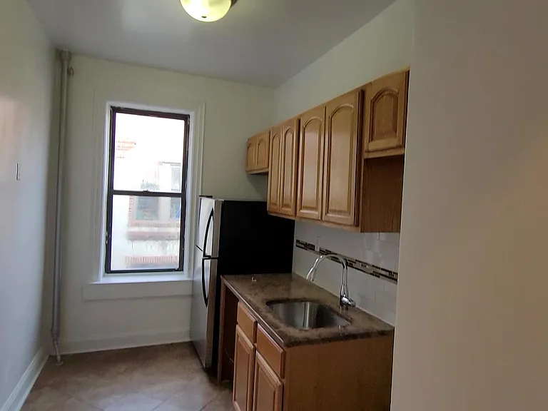 57 Avenue O #1D — Photo 10