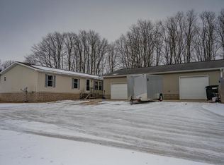 N4931 17th Ave, Mauston, WI 53948