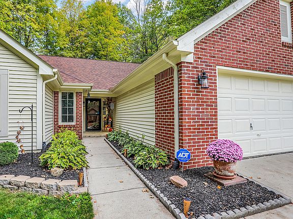 4th image of 6433 Salem Dr