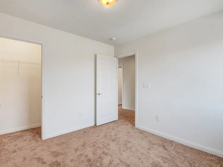 9824 Grey Sands St — Photo 39