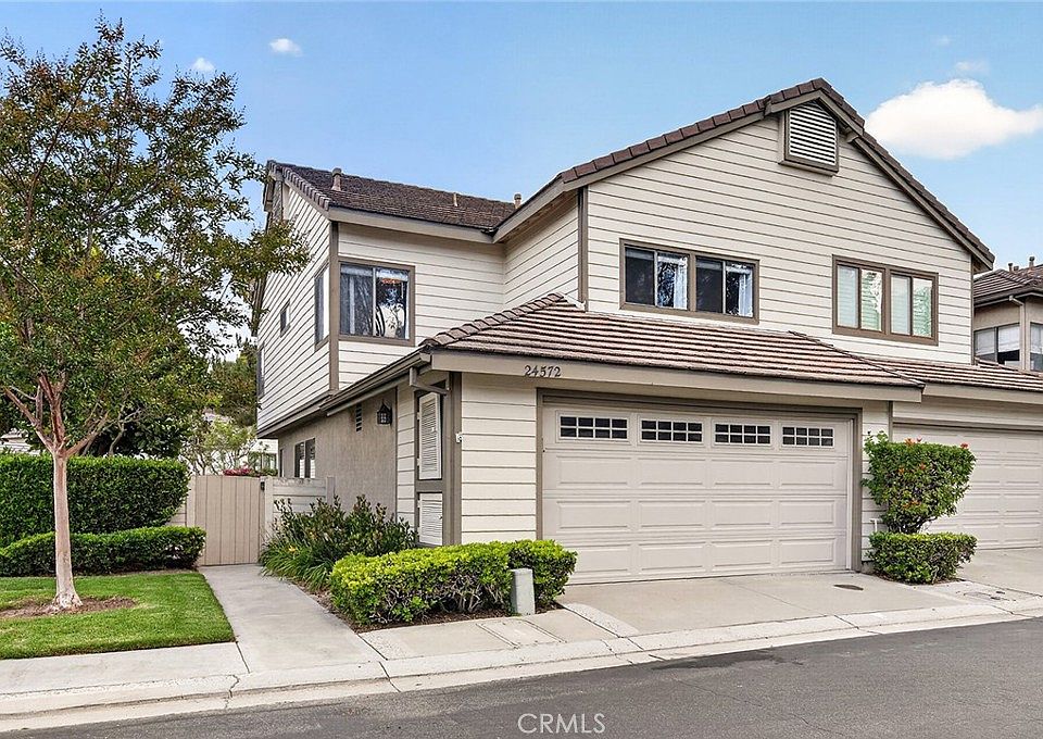 1st image of 24572 Sutton Ln