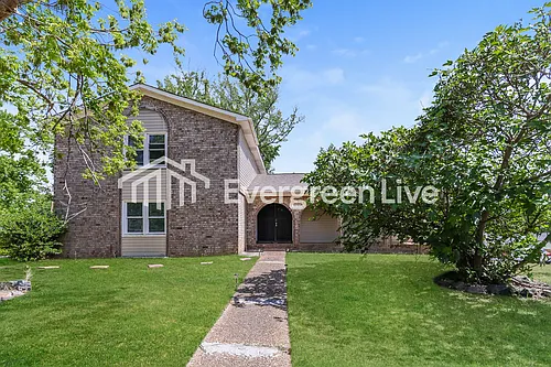 3122 Fieldstone Cir Photo 1