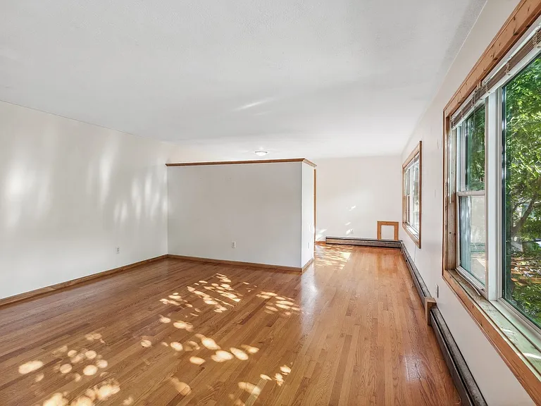 501 Ashland Ave — Photo 9