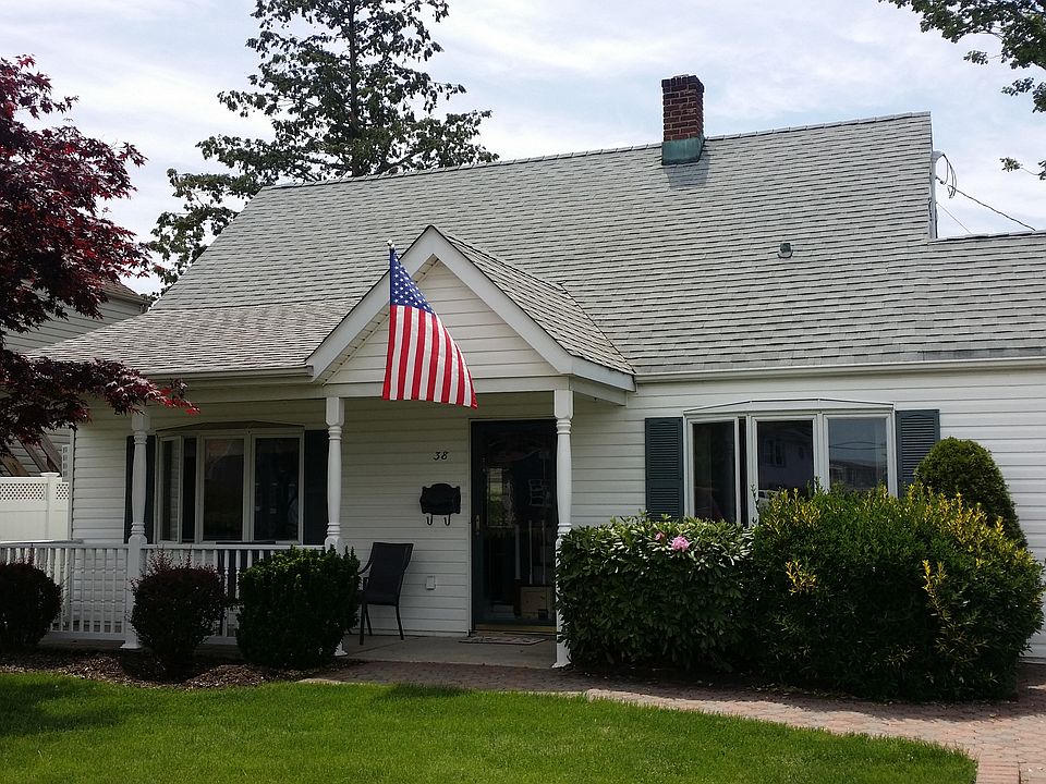 1st image of 38 Haven Ln