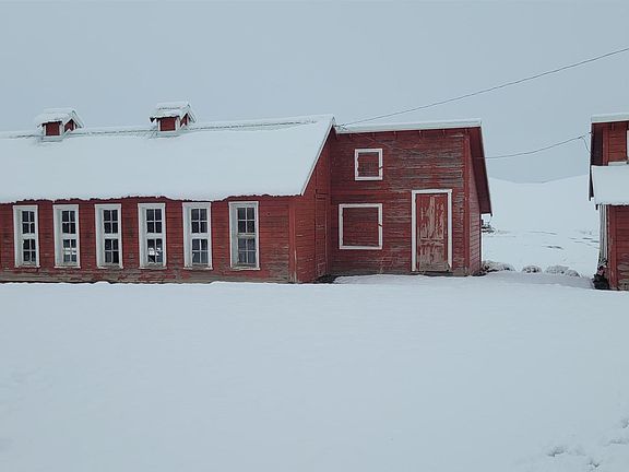 2nd image of 1044 Martinson Rd