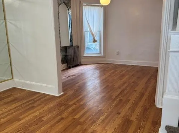 6422 N Lambert St, Philadelphia, PA 19138