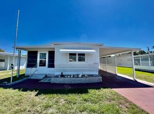 10810 Congressional Dr, Port Richey, FL 34668