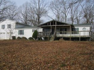 665 Lime Rock Rd, Tuscumbia, AL 35674