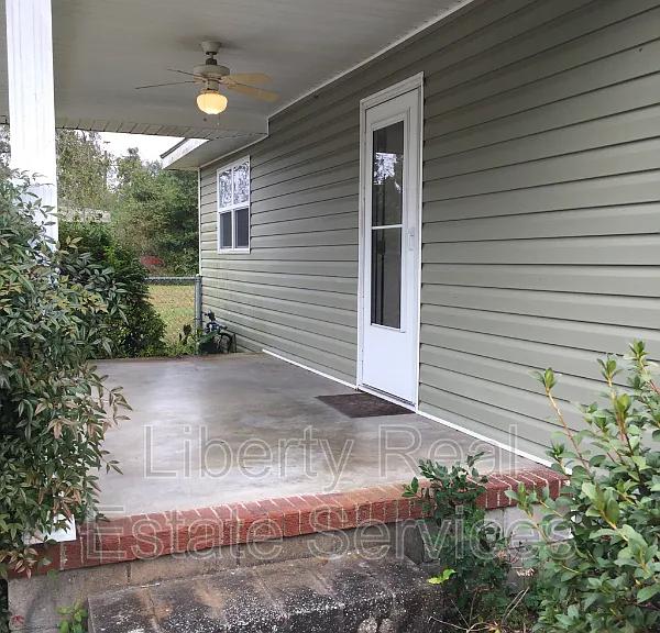 363 S McDonald St — Photo 2